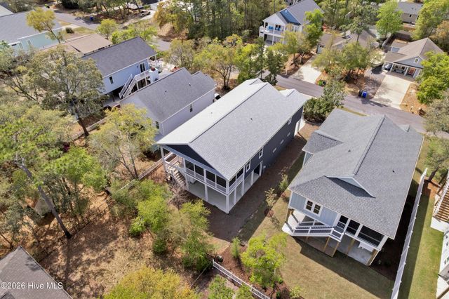 228 NE 38th Street, Oak Island, NC 28465