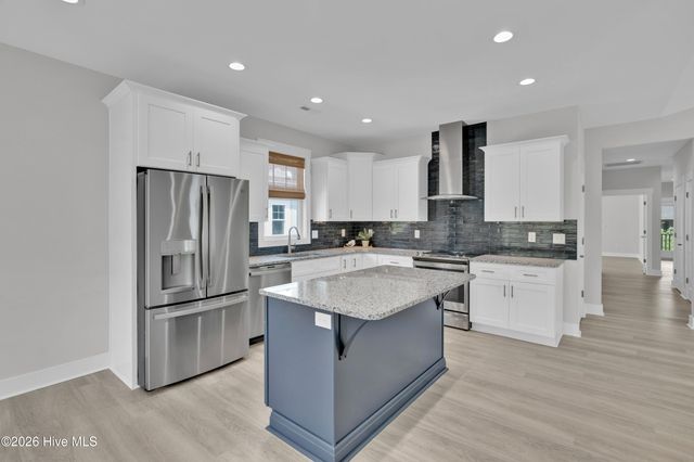 228 NE 38th Street, Oak Island, NC 28465