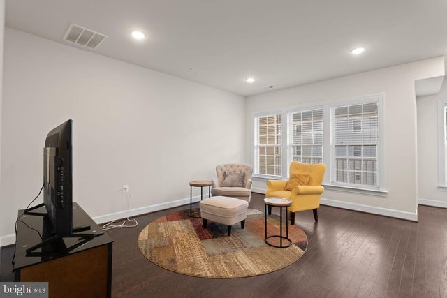 23516-H OVERLOOK PARK DR #D8, Clarksburg, MD 20871