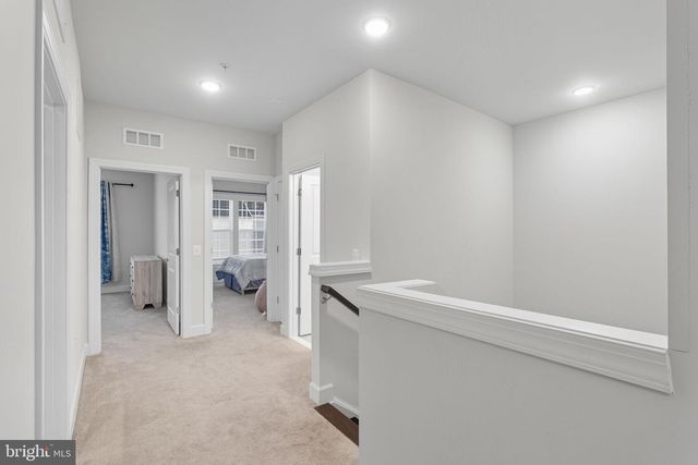 23516-H OVERLOOK PARK DR #D8, Clarksburg, MD 20871