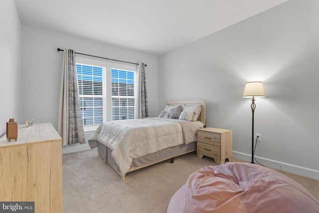 23516-H OVERLOOK PARK DR #D8, Clarksburg, MD 20871