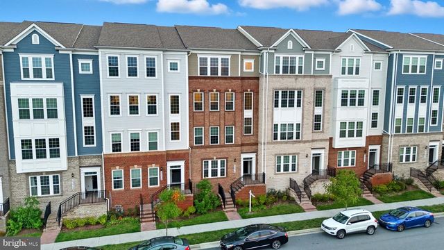 23516-H OVERLOOK PARK DR #D8, Clarksburg, MD 20871