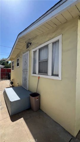1127 Calzona, Los Angeles, CA 90023