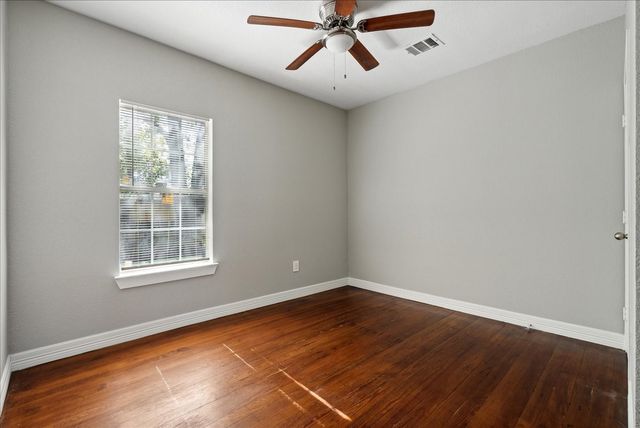 3001 Louise Street, Fort Worth, TX 76112