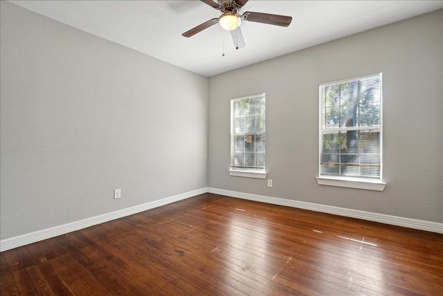 3001 Louise Street, Fort Worth, TX 76112