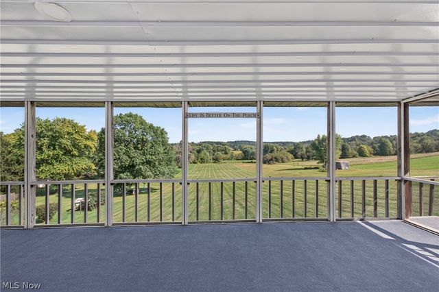 3865 Seeman Street SW, East Sparta, OH 44626