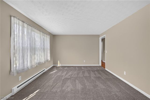 3865 Seeman Street SW, East Sparta, OH 44626