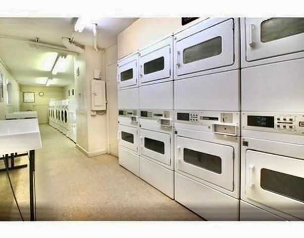 200 Swanton St 412, Winchester, MA 01890