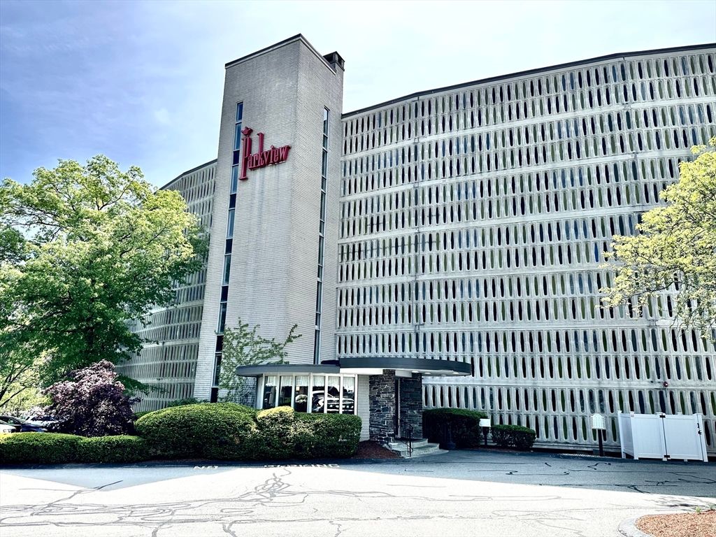 200 Swanton St 412, Winchester, MA 01890