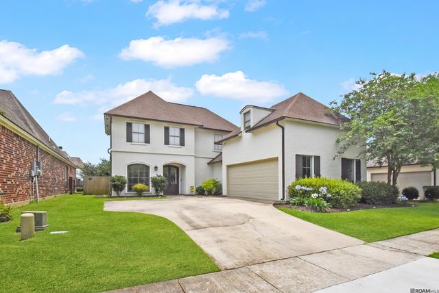 8925 Foxgate Dr, Baton Rouge, LA 70809