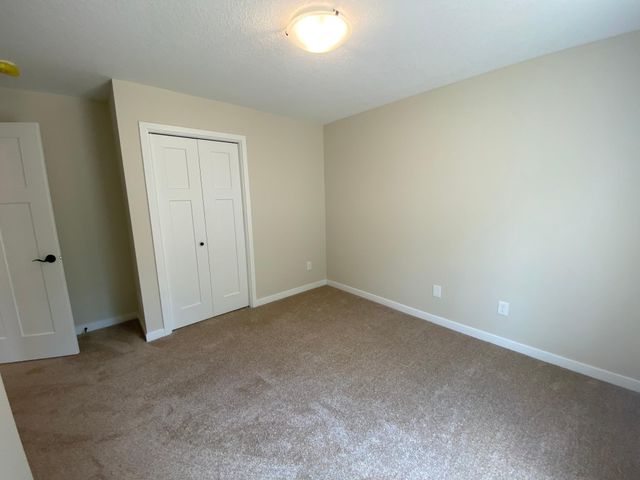 4608 Manor Brook Drive NW, Rochester, MN 55901