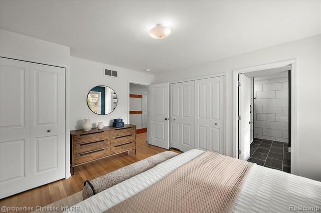 2985 Summervale Lane, Bloomfield Hills, MI 48301