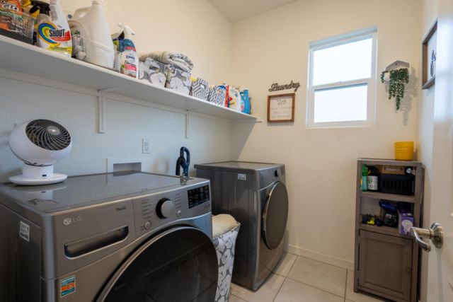 1612 Aleppo Ln, Sacramento, CA 95834