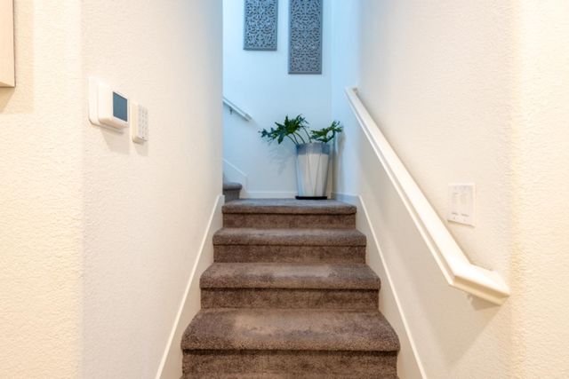 1612 Aleppo Ln, Sacramento, CA 95834