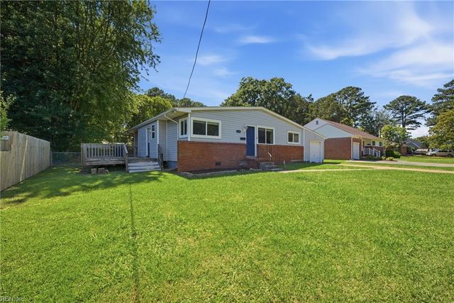 425 Beacon Hill CIR, Norfolk, VA 23502