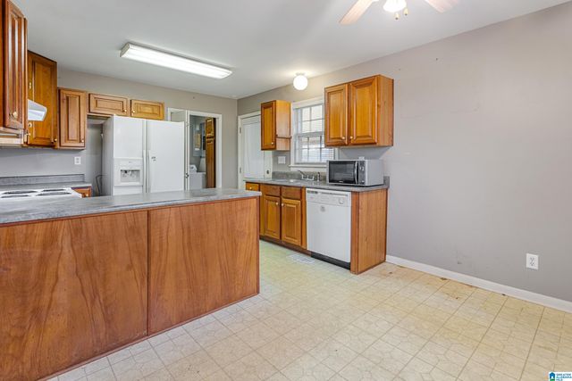 321 COUNTY ROAD 1476, Cullman, AL 35058