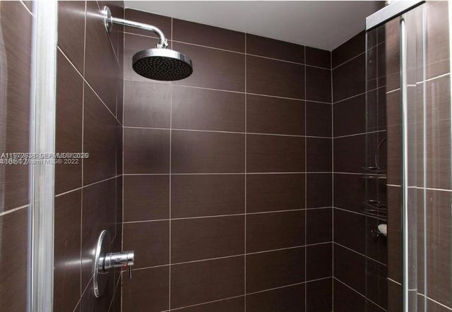 601 11th St 207, Miami Beach, FL 33139