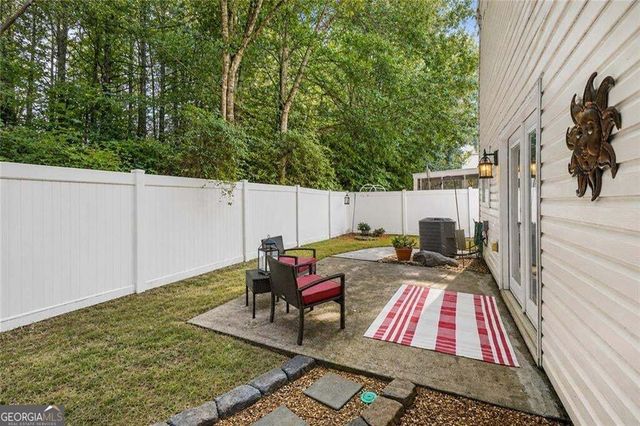 321 Windcroft Lane, Acworth, GA 30101