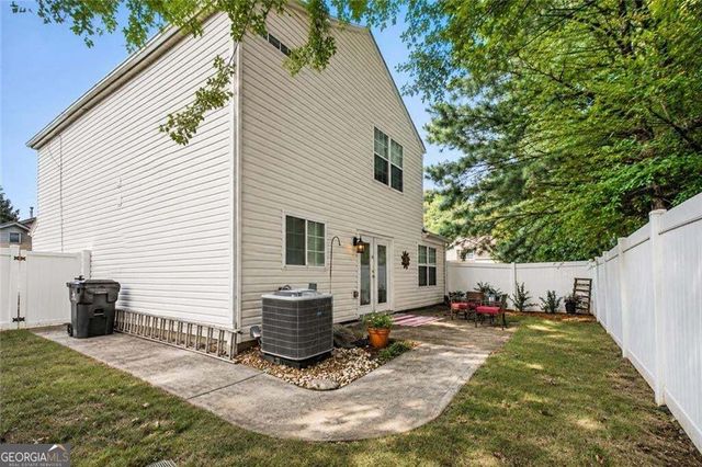 321 Windcroft Lane, Acworth, GA 30101