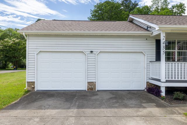 2435 Graysville Road, Ringgold, GA 30736