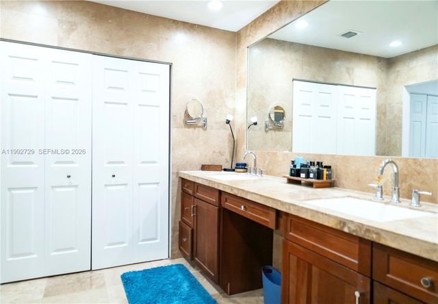 9717 SW 93rd Ter, Miami, FL 33176