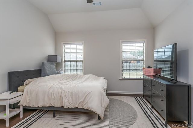 9290 CRESCENT LODGE Circle, Pike Road, AL 36064