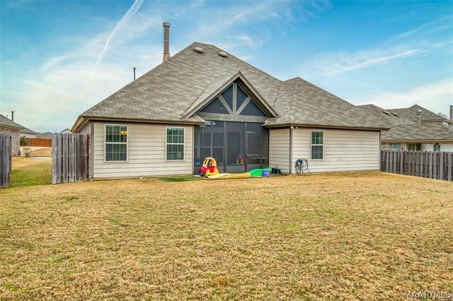 9290 CRESCENT LODGE Circle, Pike Road, AL 36064