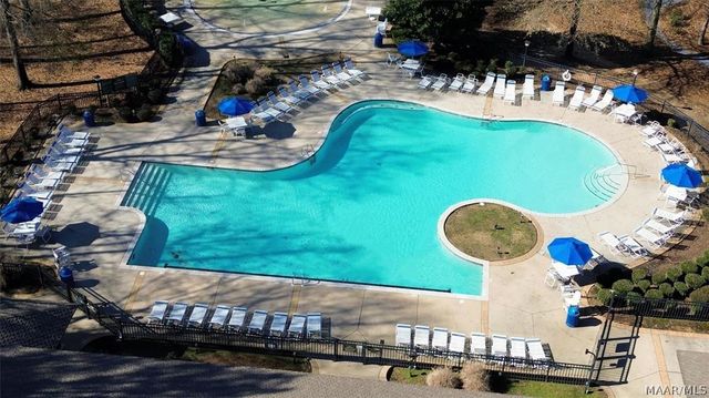 9290 CRESCENT LODGE Circle, Pike Road, AL 36064