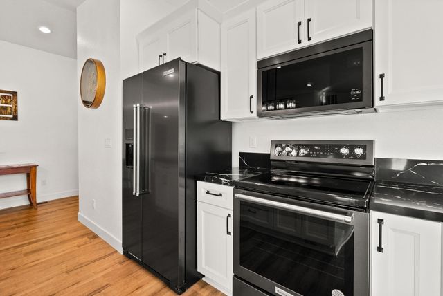 20985 Via Bonita Court, Bend, OR 97702