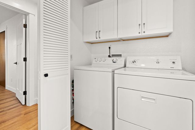 20985 Via Bonita Court, Bend, OR 97702