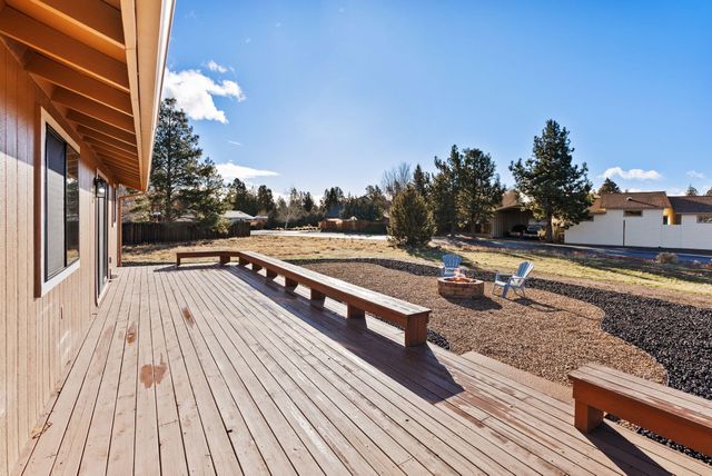 20985 Via Bonita Court, Bend, OR 97702