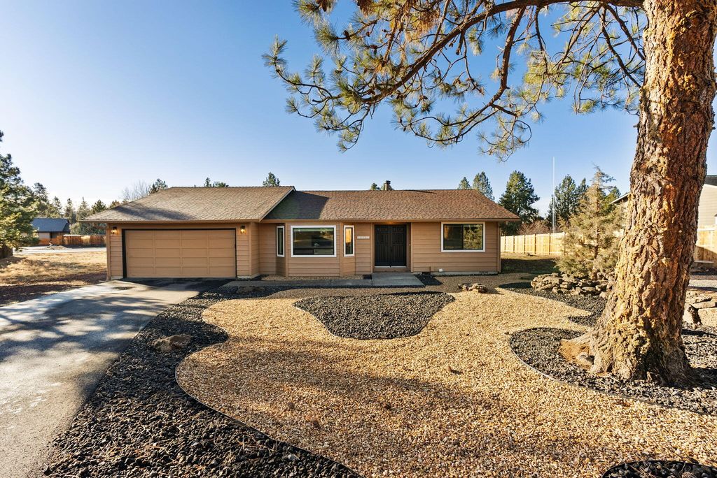 20985 Via Bonita Court, Bend, OR 97702