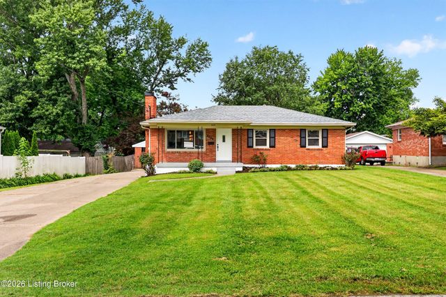 6908 Tangelo Dr, Louisville, KY 40228