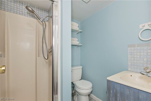 721 E 345th Street, Eastlake, OH 44095