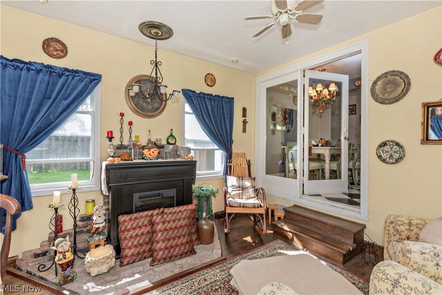 721 E 345th Street, Eastlake, OH 44095