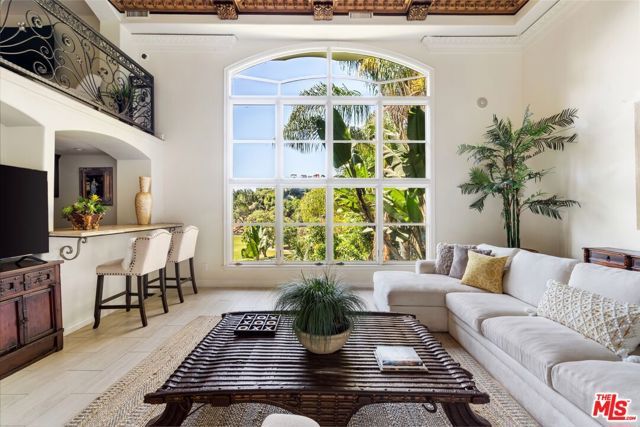 10824 Chalon Road, Los Angeles, CA 90077