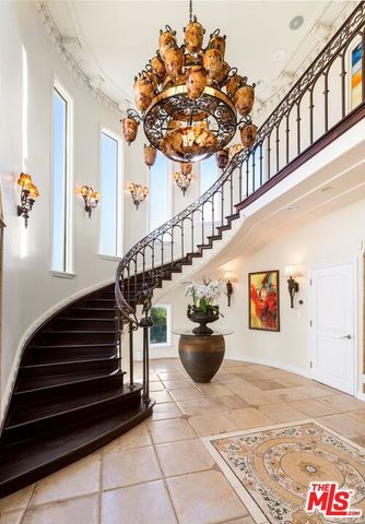 10824 Chalon Road, Los Angeles, CA 90077