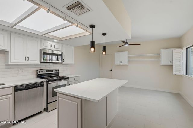5461 Cam Del Penoso, Tucson, AZ 85750