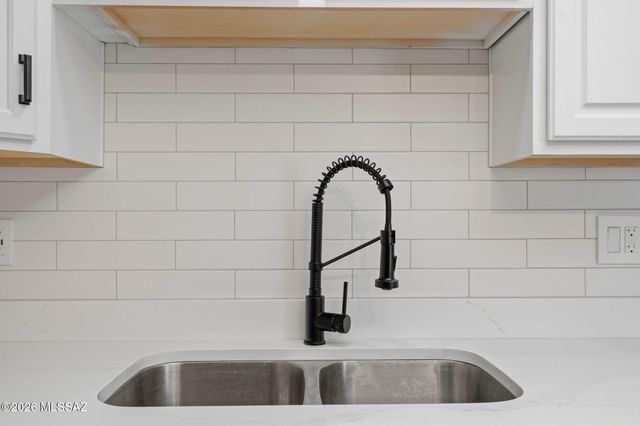 5461 Cam Del Penoso, Tucson, AZ 85750