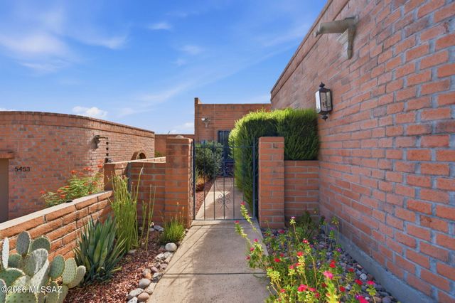 5461 Cam Del Penoso, Tucson, AZ 85750