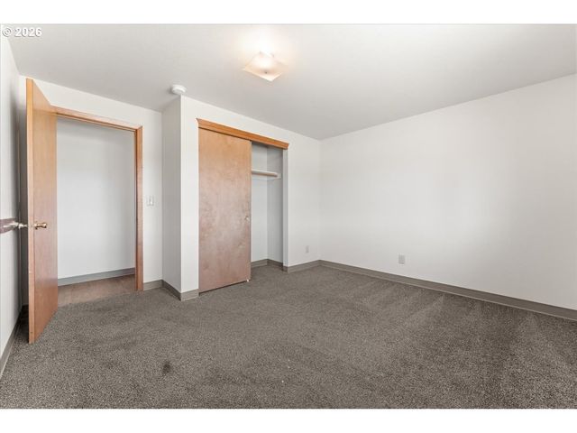 22010 S LESLIE Ave, Beavercreek, OR 97004