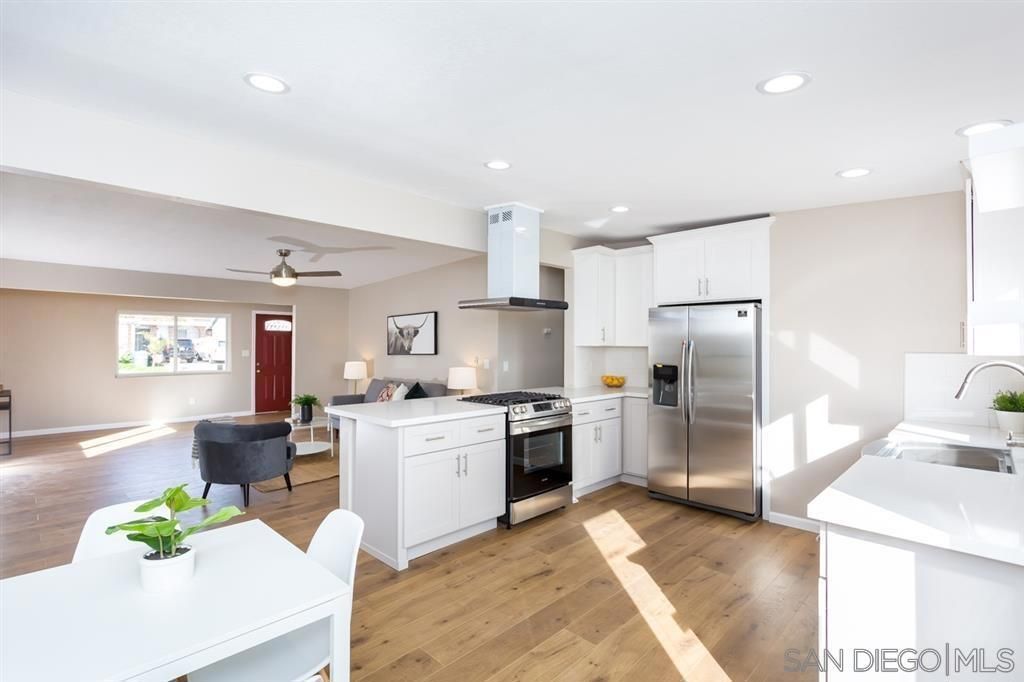 9745 Saint George, Spring Valley, CA 91977 — exterior