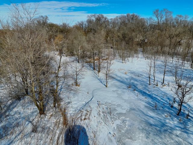 87387 245th Street, Albert Lea, MN 56007