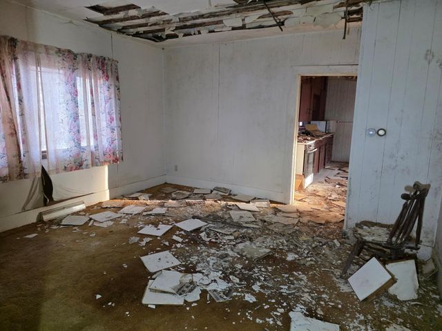 87387 245th Street, Albert Lea, MN 56007