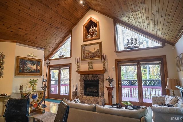 14 Ems T41 Lane, Leesburg, IN 46538