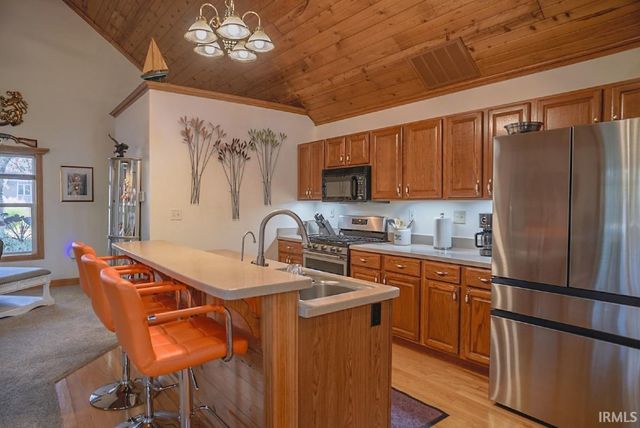 14 Ems T41 Lane, Leesburg, IN 46538