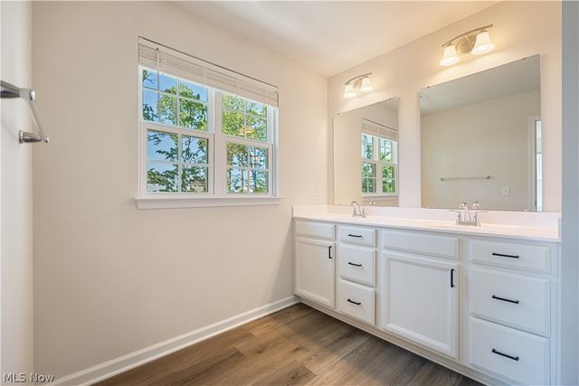 2293 Monaco Street NW, Uniontown, OH 44685