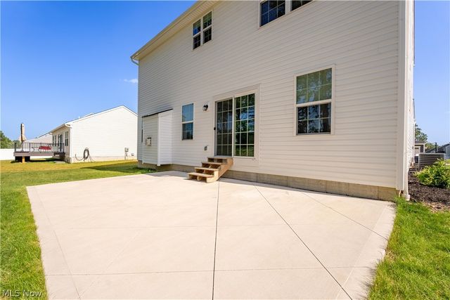 2293 Monaco Street NW, Uniontown, OH 44685
