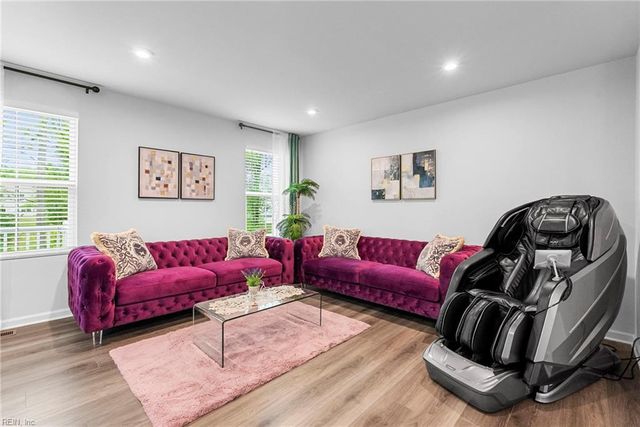 215 Lorraine DR, Williamsburg, VA 23185