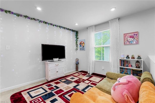 215 Lorraine DR, Williamsburg, VA 23185